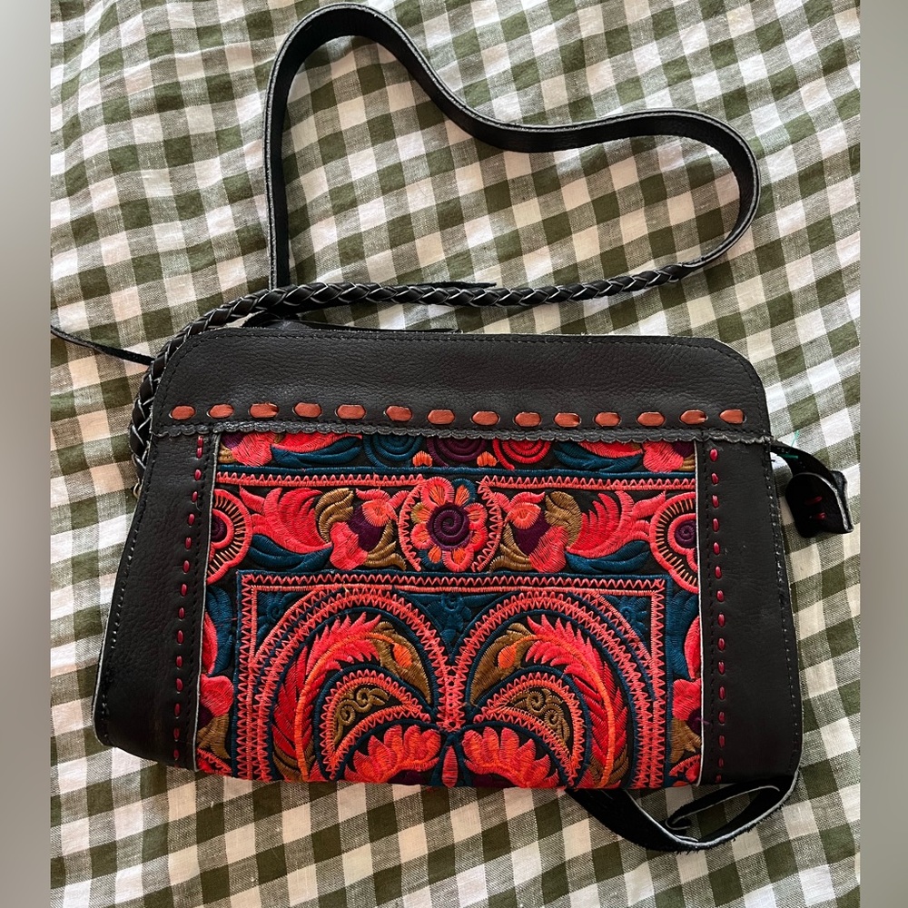 Pranee Pheonix "Hadley" Wristlet in Fire Embroidered Crossbody Bag - Picture 4 of 6